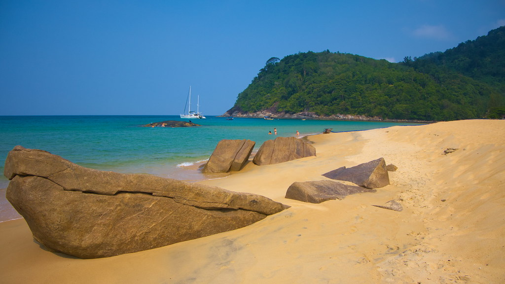Juara Peaceful East Coast Beach & Turtle Conservation in Tioman Island